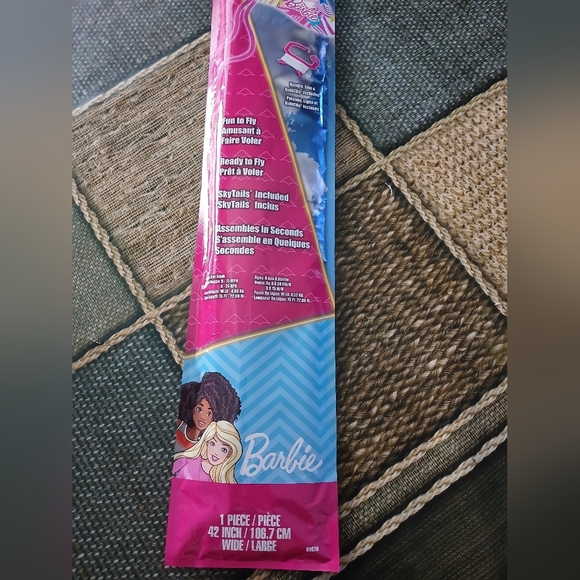 Barbie 42-Inch Kite with Handle - Picture 4 of 6